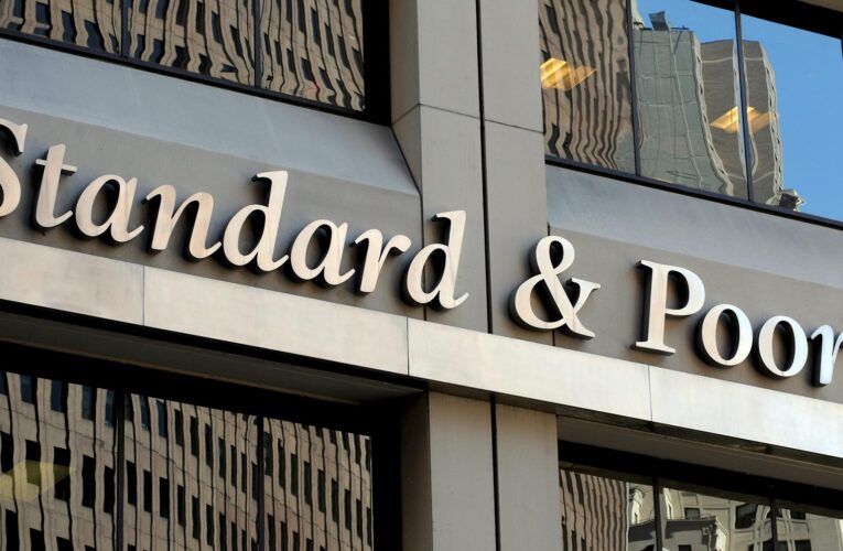 S&P ratifica calificación crediticia de México en “BBB” con perspectiva estable