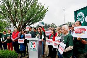 ¡El tesoro que todos codician y pocos se atreven a defender!