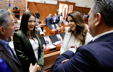 ¡Congruencia y solidez! Laura Haro reconoce el trabajo del grupo parlamentario del PRI en el primer año de la LXIV legislatura